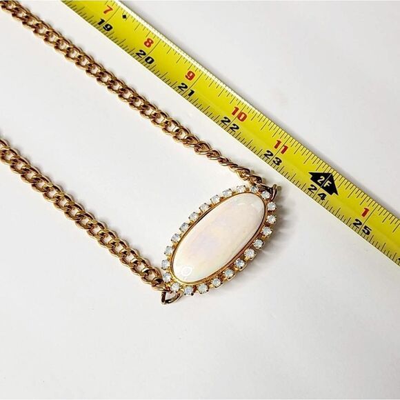 Vintage gold link chain with large opal stone rhinestones statement necklace - Picture 11 of 13